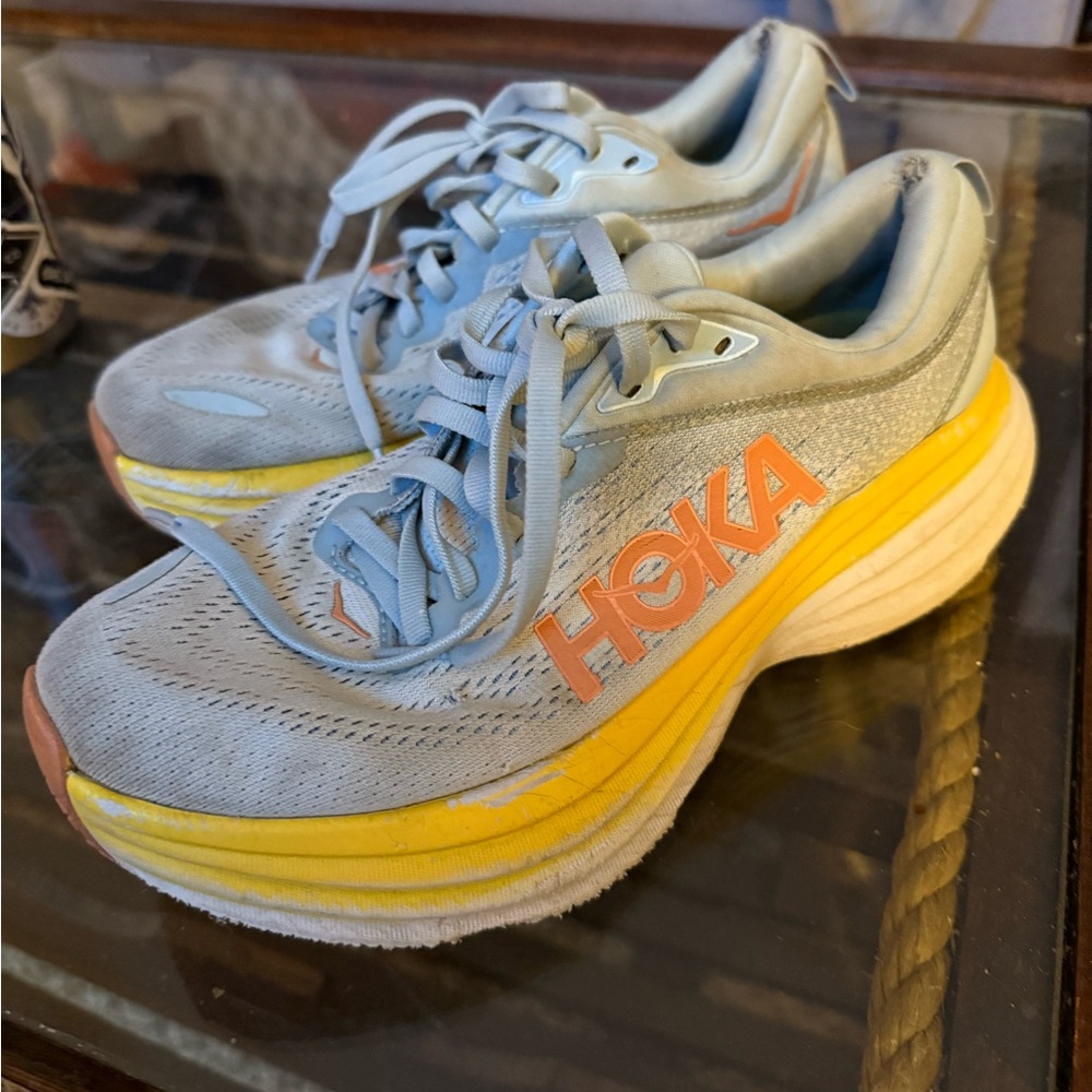 Hokas Bondi 8 Shoes